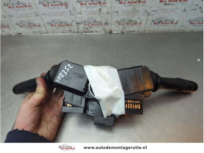 Spak, rattstång från en Toyota Aygo (B10) 1.0 12V VVT-i 2008