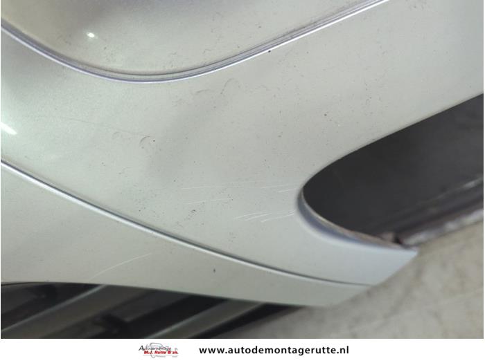 Voorbumper van een Volkswagen Fox (5Z) 1.4 16V 2006
