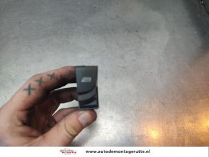 O193645 Gebruikte combischakelaar ramen Peugeot Boxer