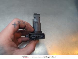O194665 Gebruikte luchthoeveelheidsmeter Mazda 2.