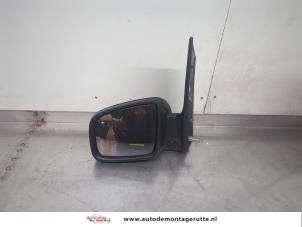 O195262 Gebruikte spiegel buiten links Mercedes Vito