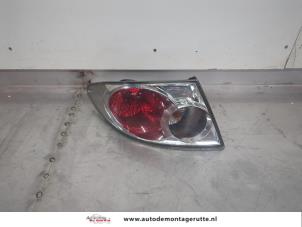 O195305 Gebruikte achterlicht links Mazda 6.