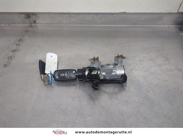 Gebruikte Sleutel+Contactslot Volkswagen Golf O195316