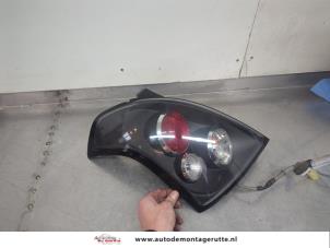 O195343 Gebruikte achterlicht links Suzuki Swift