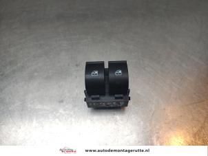 O195367 Gebruikte ruit schakelaar elektrisch Fiat Punto