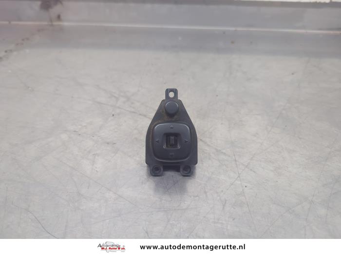 Gebruikte Schakelaar Spiegel Mazda 2. O195370