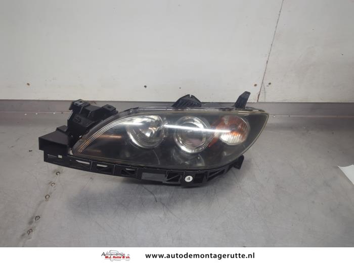 Gebruikte Linker Koplamp Mazda 3. O195373