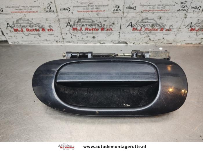 Gebruikte Deurgreep 4Deurs links-achter Mitsubishi Space Star O195385