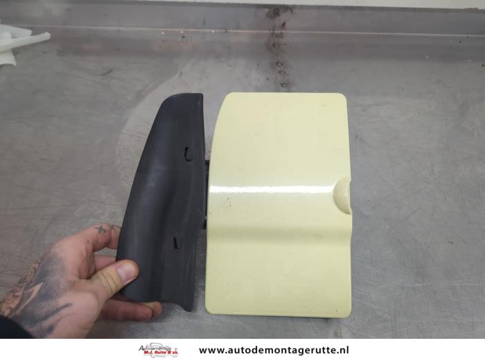 Gebruikte Tank Klep Opel Vivaro O195406