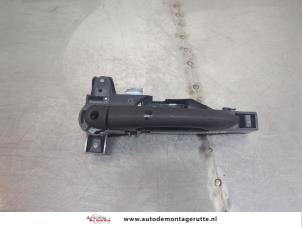 O195407 Gebruikte portiergreep 4deurs links-voor Renault Modus