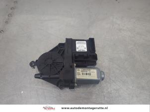 O195411 Gebruikte motor electrisch raam Volkswagen Touran