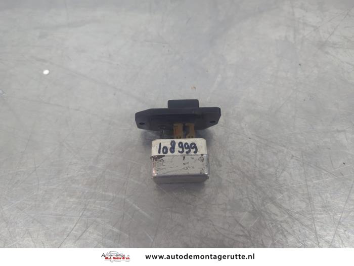 Gebruikte Kachel Weerstand Mazda Demio O195419