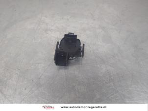 O195427 Gebruikte elektrisch deel contactslot Opel Corsa