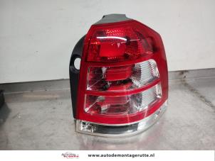 O195436 Gebruikte achterlicht rechts Opel Zafira