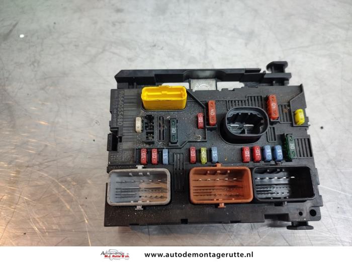 Gebruikte Zekeringkast Citroen C2 O195440