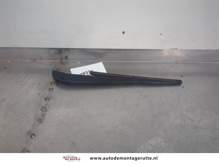 Gebruikte Ruitenwisserarm achter Mitsubishi Lancer O195448