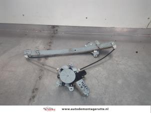O195449 Gebruikte raammechaniek 4deurs rechts-voor Mitsubishi Lancer