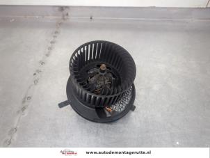 O195499 Gebruikte kachel ventilatiemotor Volkswagen Sharan