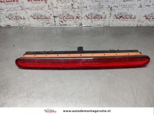 O195505 Gebruikte extra remlicht midden Peugeot 206