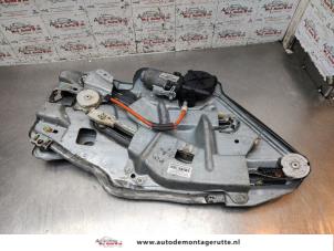 O195509 Gebruikte ruitmechaniek 2deurs links-achter Peugeot 206