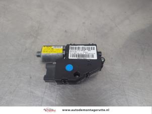 O195510 Gebruikte schuifdak motor Volkswagen Sharan