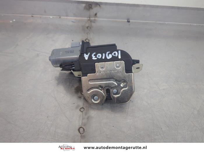 Gebruikte Achterklep Slotmechaniek Volkswagen Sharan O195512