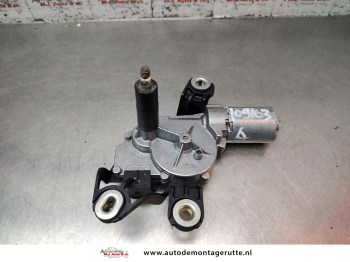 Gebruikte Motor Ruitenwisser achter Volkswagen Sharan O195514