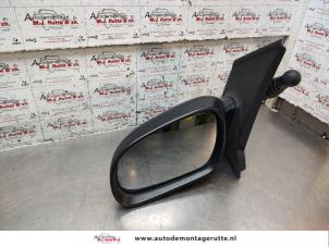 O195572 Gebruikte buitenspiegel links Volkswagen Fox