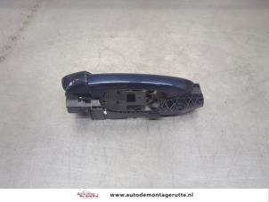 O195589 Gebruikte deurgreep 4deurs rechts-voor Volkswagen Sharan