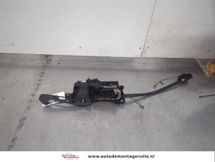 O195591 Gebruikte schuifdeur motor rechts Volkswagen Sharan