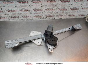 O195592 Gebruikte raammechaniek 4deurs links-voor Dacia Logan