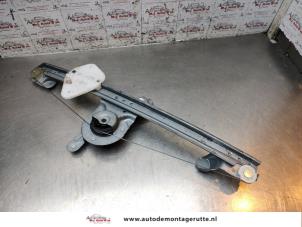 O195598 Gebruikte ruitmechaniek 4deurs rechts-voor Dacia Logan