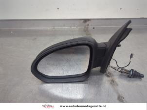 O195612 Gebruikte buitenspiegel links Smart Forfour