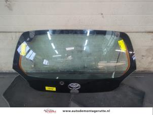 O195650 Gebruikte ruit achter Toyota Aygo