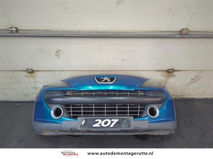 Gebruikte Voorbumper Peugeot 207 O195657