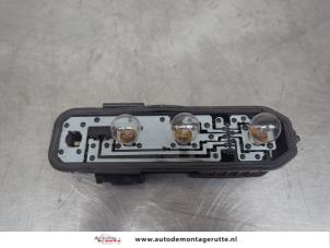 O195736 Gebruikte achterlicht printplaat rechts Renault Clio