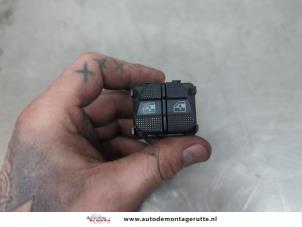 O195743 Gebruikte elektrisch raam schakelaar Volkswagen Golf