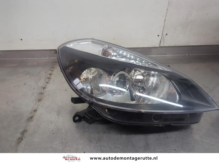 Gebruikte Rechter Koplamp Renault Clio O195748