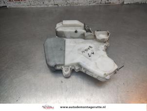 O195813 Gebruikte portierslot mechaniek 4deurs links-voor Honda CR-V