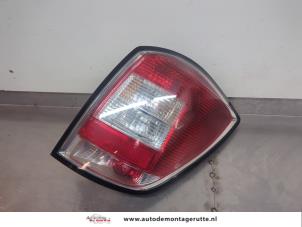 O195832 Gebruikte achterlicht rechts Opel Astra