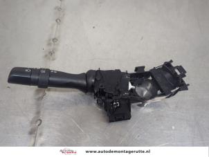 O195921 Gebruikte richtingaanwijzer schakelaar Peugeot 107