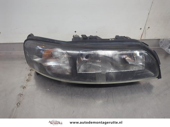 Gebruikte Koplamp rechts Volvo V70 O195979