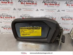 O84323 Gebruikte spiegel buiten links Mercedes 200 - 500