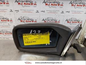 O84322 Gebruikte spiegel buiten links Mercedes 200 - 500