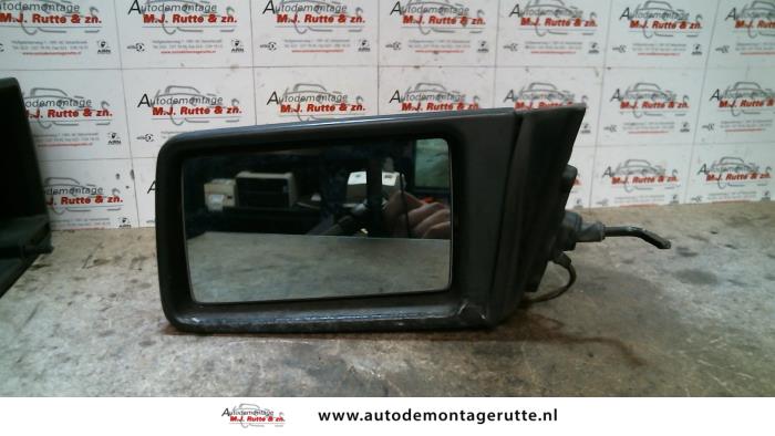 Gebruikte Buitenspiegel links Mercedes 200 - 500 O84328