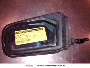 O84325 Gebruikte spiegel buiten links Mercedes 200 - 500