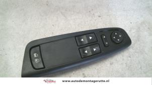 O108737 Gebruikte combischakelaar ramen Fiat Stilo