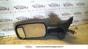 O84623 Gebruikte buitenspiegel links Volkswagen Caddy