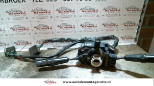 Begagnade Spak, rattstång Hyundai H100 Pris på förfrågan erbjuds av Autodemontage M.J. Rutte B.V.