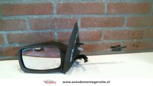 O84255 Gebruikte spiegel buiten links Ford Fiesta